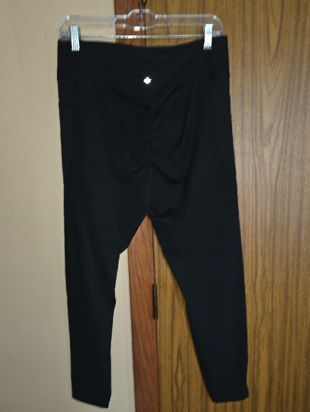 HALARA Black High-Waist Leggings - Picture 3 of 4